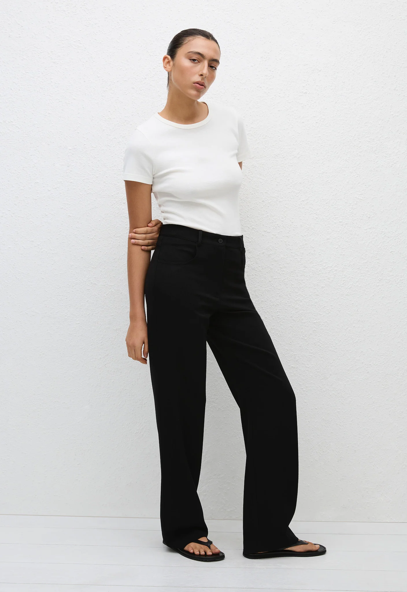 Relaxed Crepe Pant - Black - Image 3