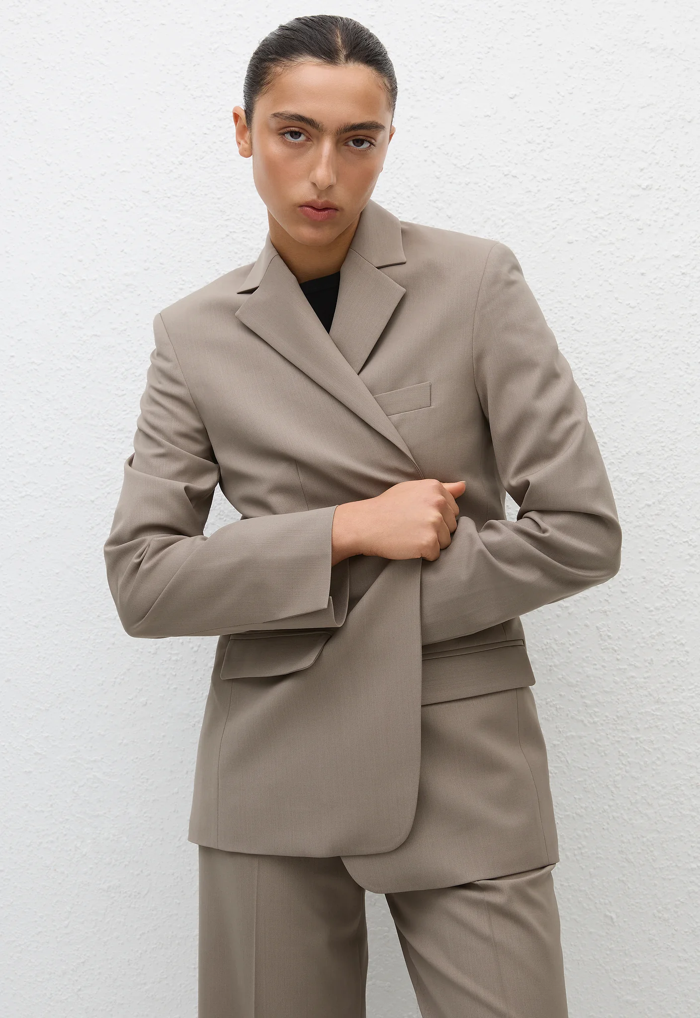 Relaxed Tailored Blazer - Taupe - Image 3