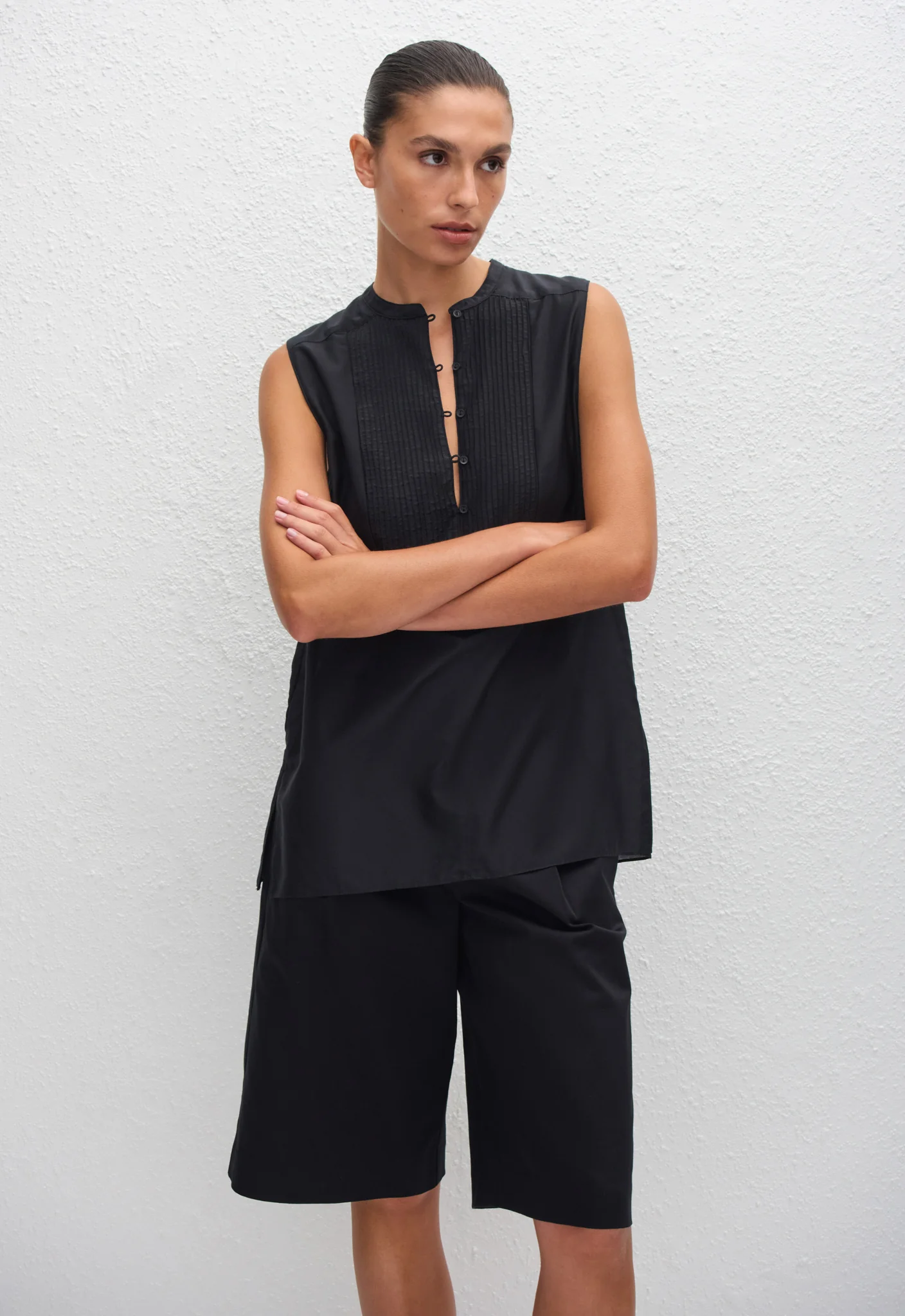 Sleeveless Pintuck Tunic - Black - Image 3
